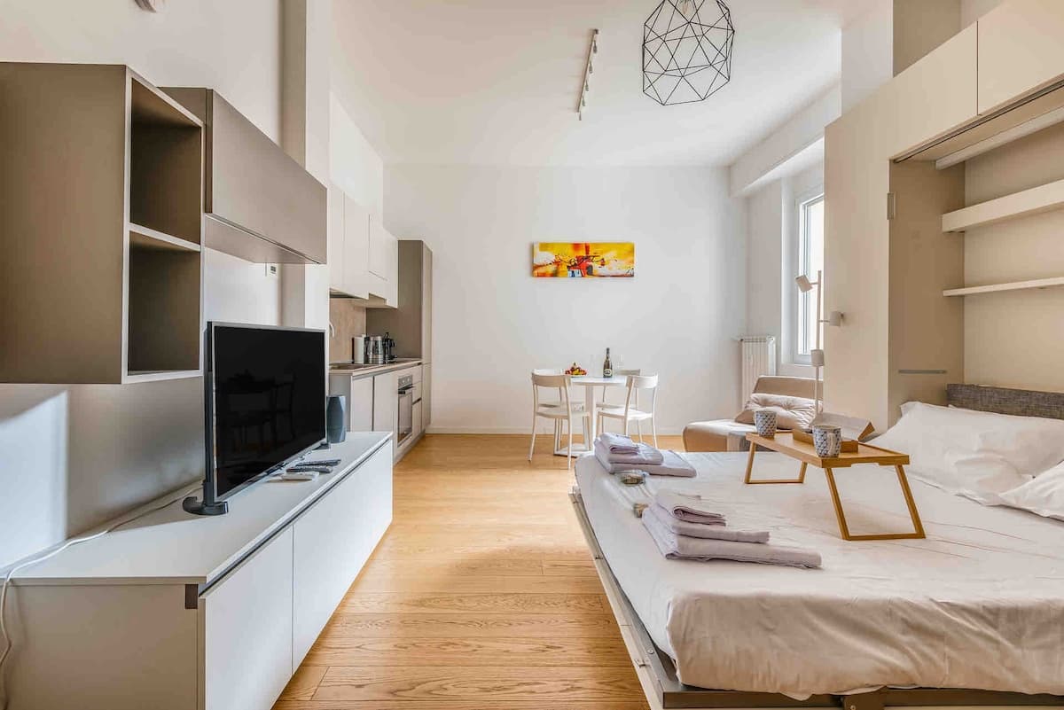 •NUOVO! S. Ambrogio M2 200 metri[centro della città], Milano